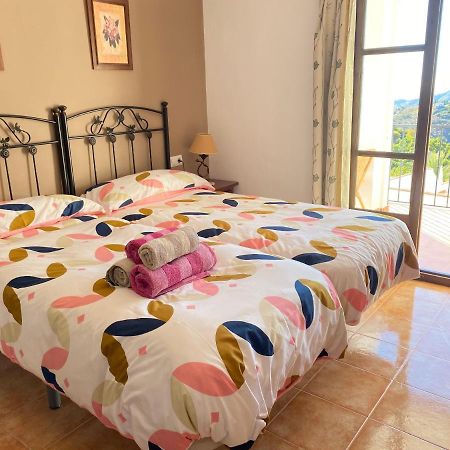 Bonito Apartamento Piscina Wifi 프리질리아나 외부 사진