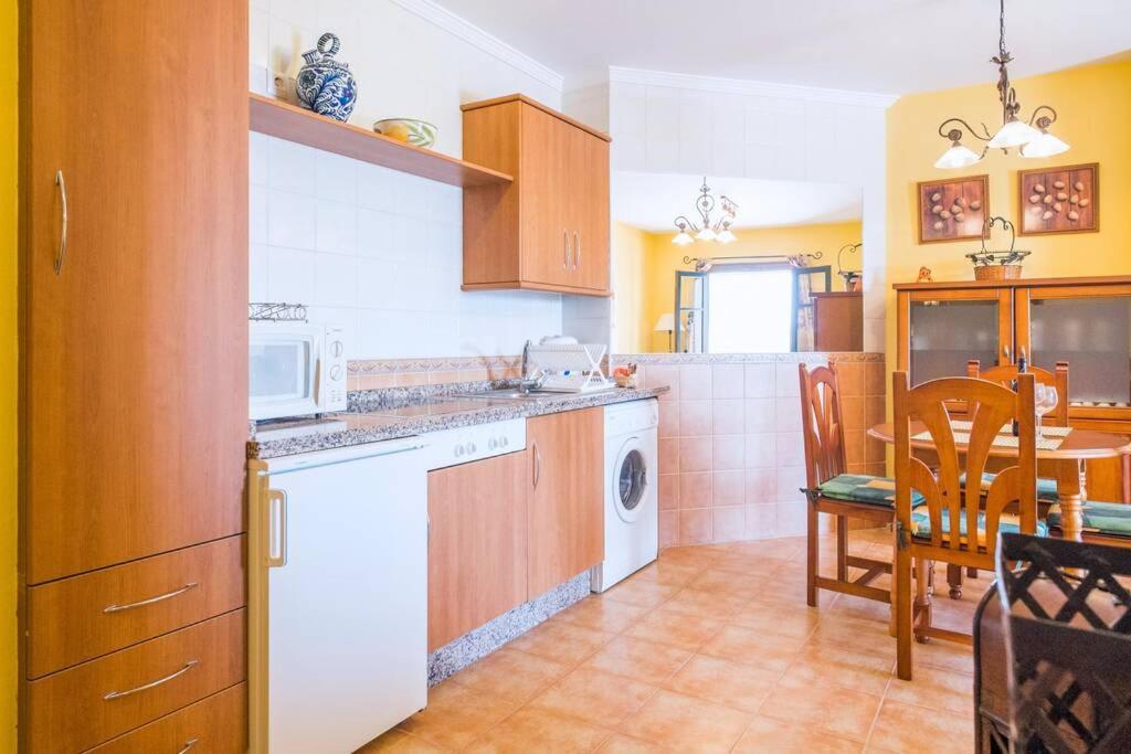 Bonito Apartamento Piscina Wifi 프리질리아나 외부 사진